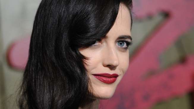 Eva Green, Aktris Bermata Indah yang Tak Tergiur Hollywood