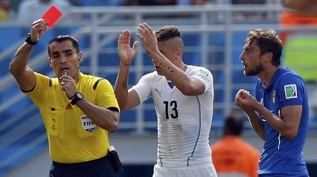 Luput dari Aksi Suarez, Rodriguez Pimpin Laga Brasil vs Jerman
