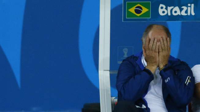  Scolari Kembali Latih Gremio 