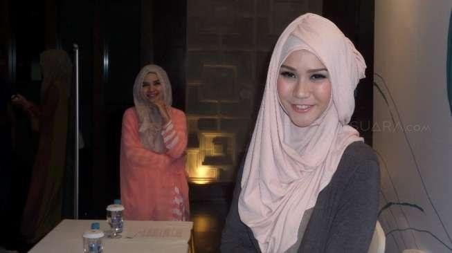 Zaskia Mecca Ingin Hancurkan Rumahnya untuk Anak Ketiga