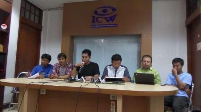 Dua Aktivis ICW Tolak Diperiksa Polisi