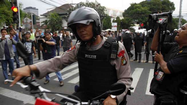 Besok Polisi Pasang Barikade dan Alihkan Lalin di sekitar KPU