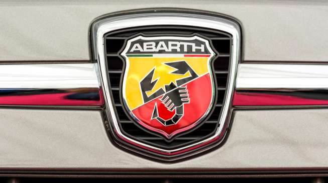 Semester I 2014, Mobil Abarth Terjual 30 Unit