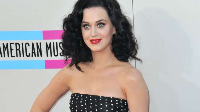 Katy Perry Tampil di Grammy Awards 2015