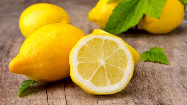 Ilustrasi buah lemon (Shutterstock).