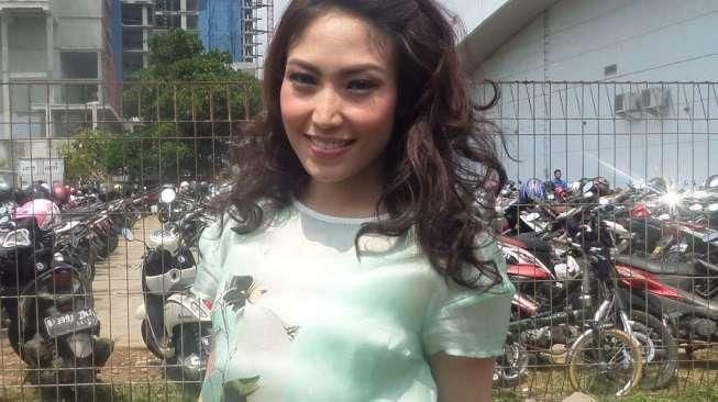 Paman Ayu Dewi Jadi Menteri Jokowi