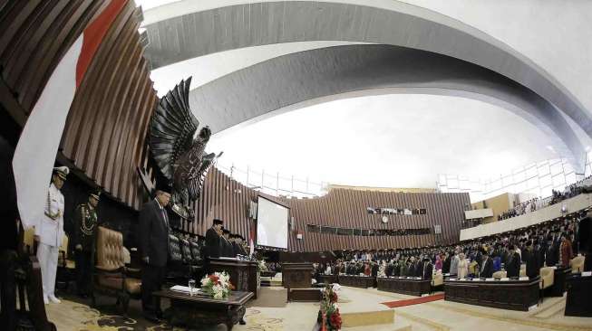 Presiden SBY menghadiri Sidang Paripurna di gedung DPR/MPR RI, Jumat (15/8). [Rumgapres/Abror]