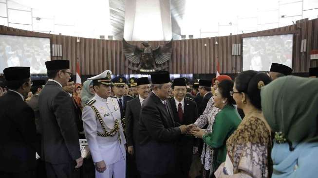 Presiden SBY menghadiri Sidang Paripurna di gedung DPR/MPR RI, Jumat (15/8). [Rumgapres/Abror]