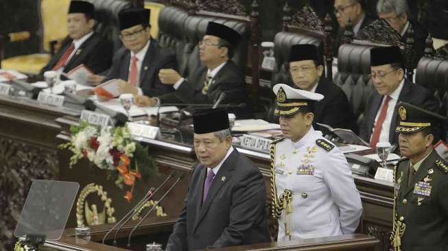 Presiden SBY menghadiri Sidang Paripurna di gedung DPR/MPR RI, Jumat (15/8). [Rumgapres/Abror]