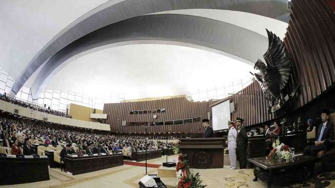 Presiden SBY menghadiri Sidang Paripurna di gedung DPR/MPR RI, Jumat (15/8). [Rumgapres/Abror]