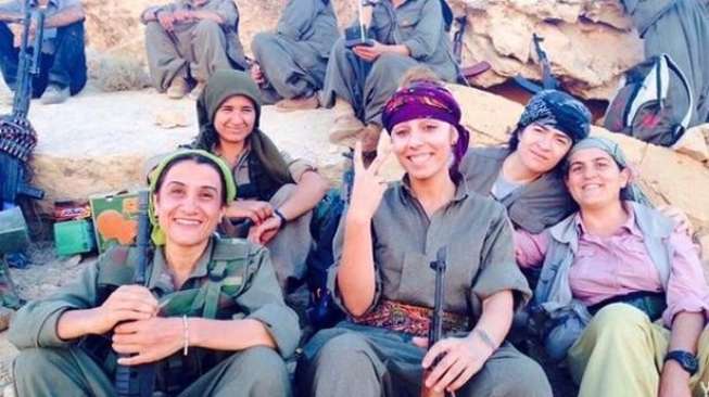 Inilah Para Perempuan Perkasa yang Perangi ISIS