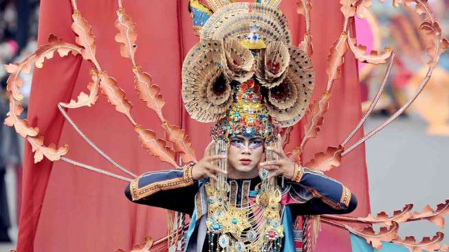 FPI Tolak Jember Fashion Carnaval Karena Maksiat dan Haram