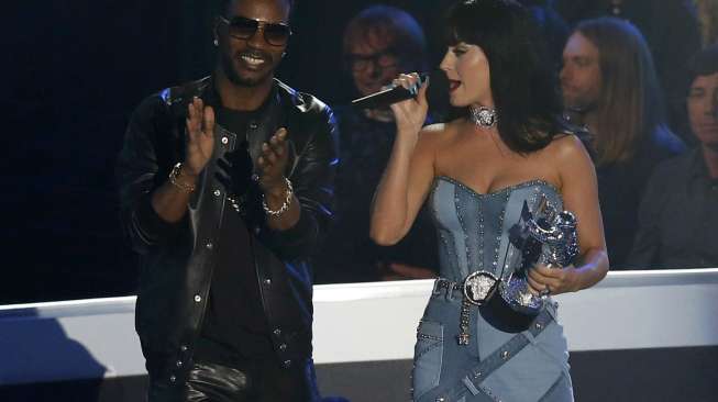 Katy Perry Sabet "Best Female Video" di MTV VMA 2014