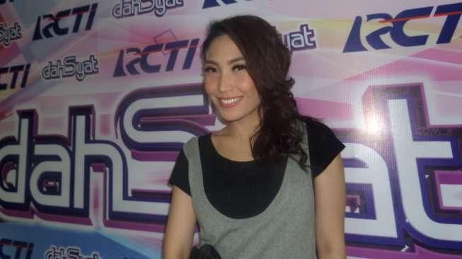 Ayu Dewi