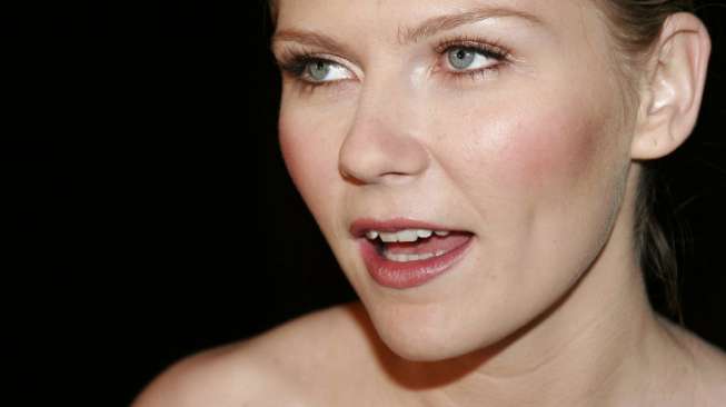 Foto Telanjang Tersebar, Kirsten Dunst Kecam Apple