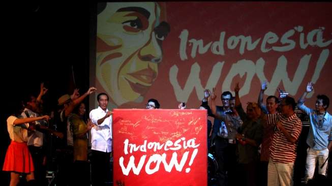 Peluncuran single lagu   \"Indonesia WOW\" di Jakarta, Senin (8/9). [suara.com/Rengga Satria]