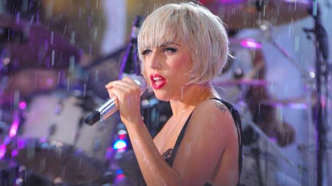 Lady Gaga Rilis "Perfect Illusion" Bulan Depan
