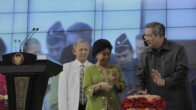 Presiden SBY meresmikan Rumah Sakit Ibu dan Anak di RSCM Jakarta, Selasa (9/9). [Rumgapres/Abror]