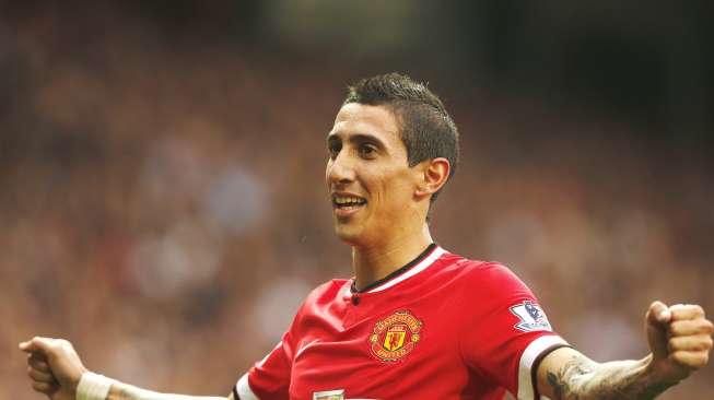 Babak I: MU Ungguli QPR 3-0