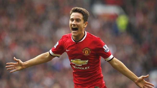 Ander Herrera usai mencetak gol kedua MU ke gawang QPR [Reuters/Andrew Yates]