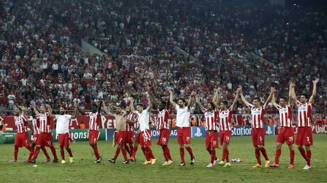 Pelatih Olympiakos Beberkan Taktik Kalahkan Atletico Madrid