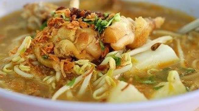 Mencicipi Uniknya Rujak Soto Khas Banyuwangi 