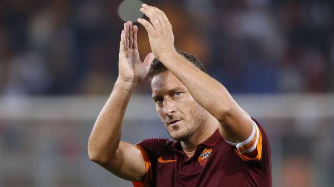 Roma Sapu Bersih Poin, Totti Tetap Waspada