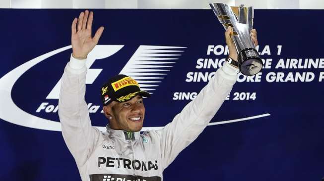 Lewis Hamilton Juara GP Singapura