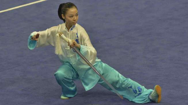 Lindswell Sumbang Emas Kedua dari Wushu untuk Indonesia