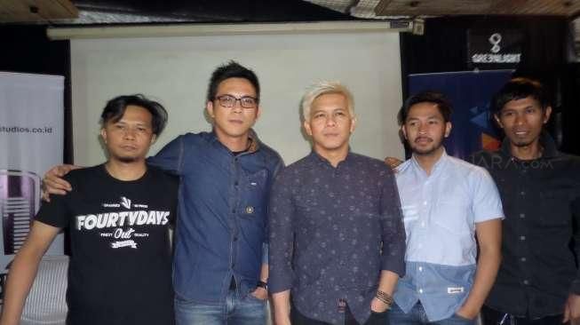 Ariel Sakit, Rilis Album Baru NOAH Molor