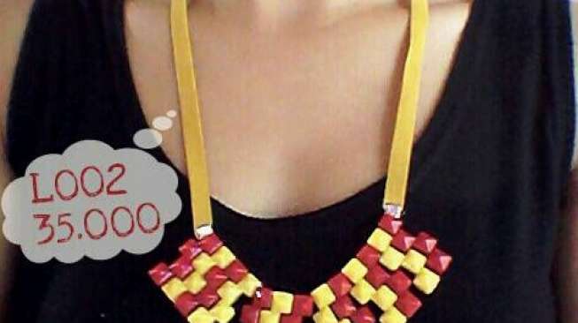 Aksesoris Nyak Dhien, Kreativitas yang Menghasilkan Uang