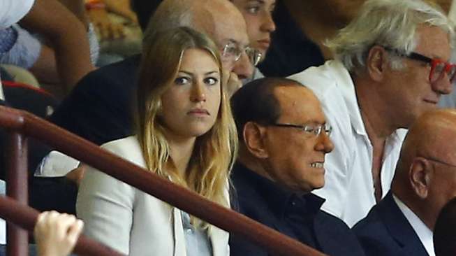 San Siro Tidak Lagi Memadai, Berlusconi Berencana Bangun Stadion Baru