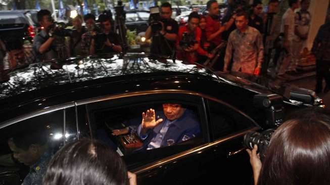 Ketua Umum Partai Demokrat Susilo Bambang Yudhoyono menggelar rapat kader Partai Demokrat secara tertutup di Hotel Sultan Jakarta, Selasa (30/9). [suara.com/Kurniawan Mas'ud]