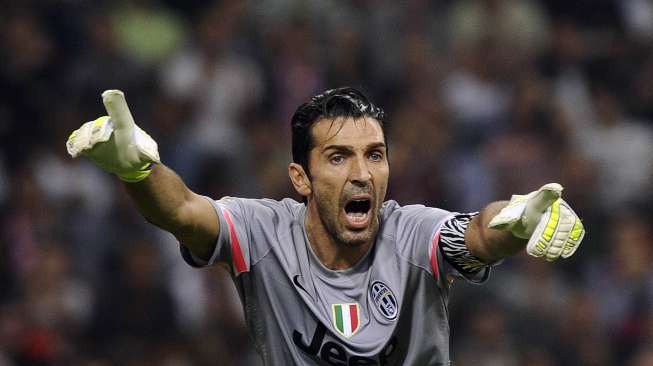 Buffon Juga Bikin Rekor Baru di Piala Eropa 