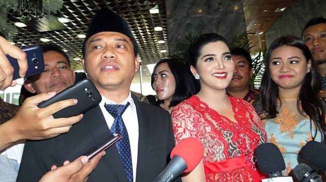 Hubungan Ashanty - Anang Hermansyah Ditentang Keluarga Gegara Status Duda