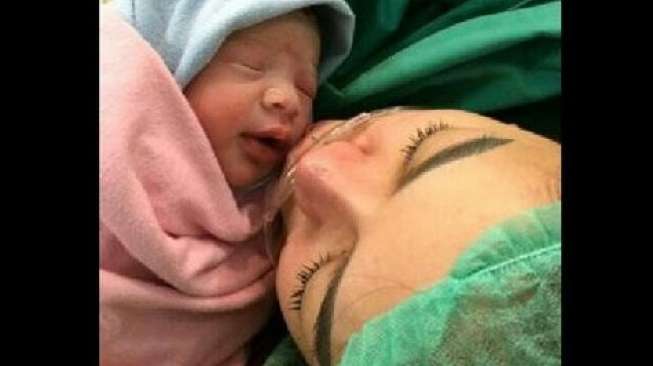 Nikita Mirzani Ganti Nama Bayinya jadi Lebih Islami