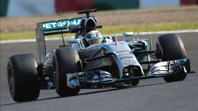 Hamilton Ganti Memimpin di Sesi Latihan 2 GP Jepang