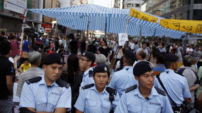 Unjuk Rasa Ricuh, Polisi Hongkong 'Serang' Demonstran dengan Semprotan Merica