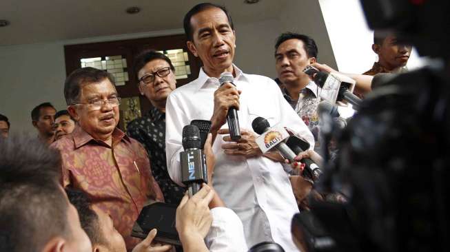 Ruhut: Jokowi-JK Jangan Takut, Demokrat Bukan Oposisi