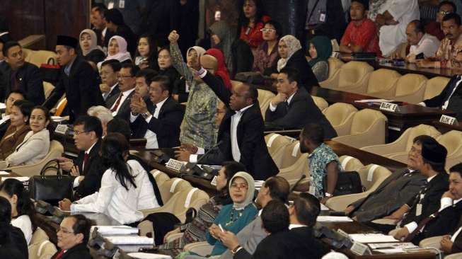 Suasana sidang paripurna pemilihan Pimpinan MPR, di Gedung DPR, Senayan, Jakarta, Selasa (7/10/), [suara.com/Kurniawan Mas'ud]