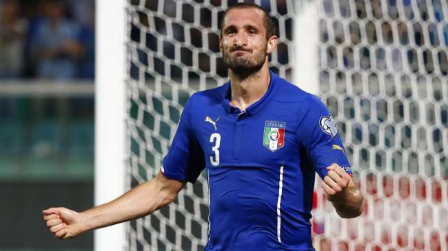 Italia Bungkam Azerbaijan 2-1, Chiellini Cetak Tiga Gol