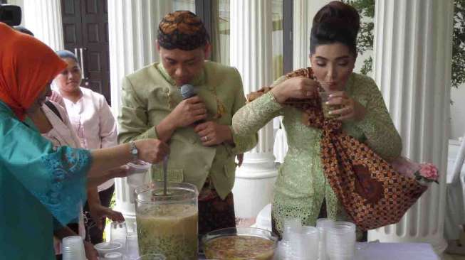 Anang & Ashanty gelar tujuh bulanan di kawasan Cinere, Depok, Jawa Barat, Minggu, (12/10). [suara.com/Ismail]