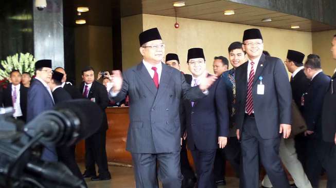 Prabowo hadiri pelantikan presiden dan wakil presiden terpilih di gedung MPR/DPR Jakarta, Senin (20/10).