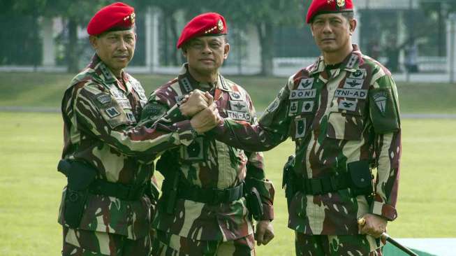 Danjen Kopassus Kunjungi Rumah Korban Perkelahian