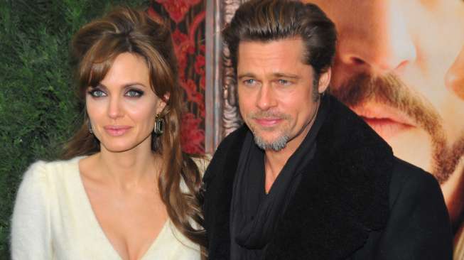 Angelina Jolie dan Brad Pitt