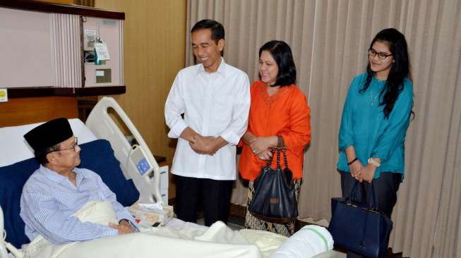 Presiden Jokowi Kunjungi Habibie