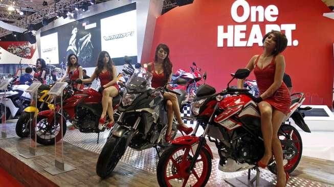 Honda Jual Edisi Khusus CBR150R StreetFire di IMOS