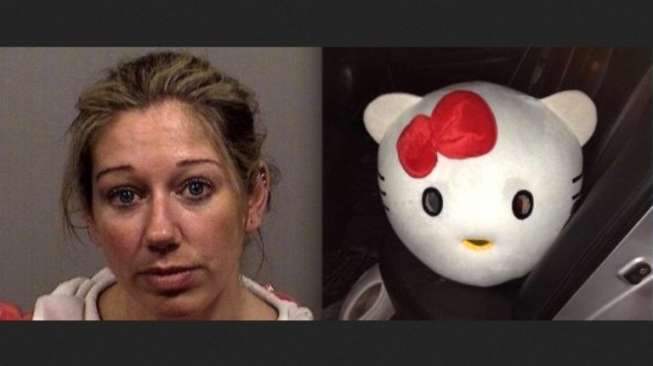 Menyetir Saat Mabuk, 'Hello Kitty' Ditahan Polisi