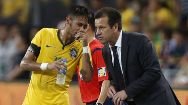 Neymar: Saya Tak Ada Masalah dengan Thiago Silva