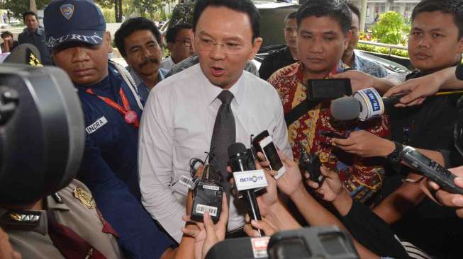 Ahok Dilaporkan Pasal Pencemaran Nama Baik